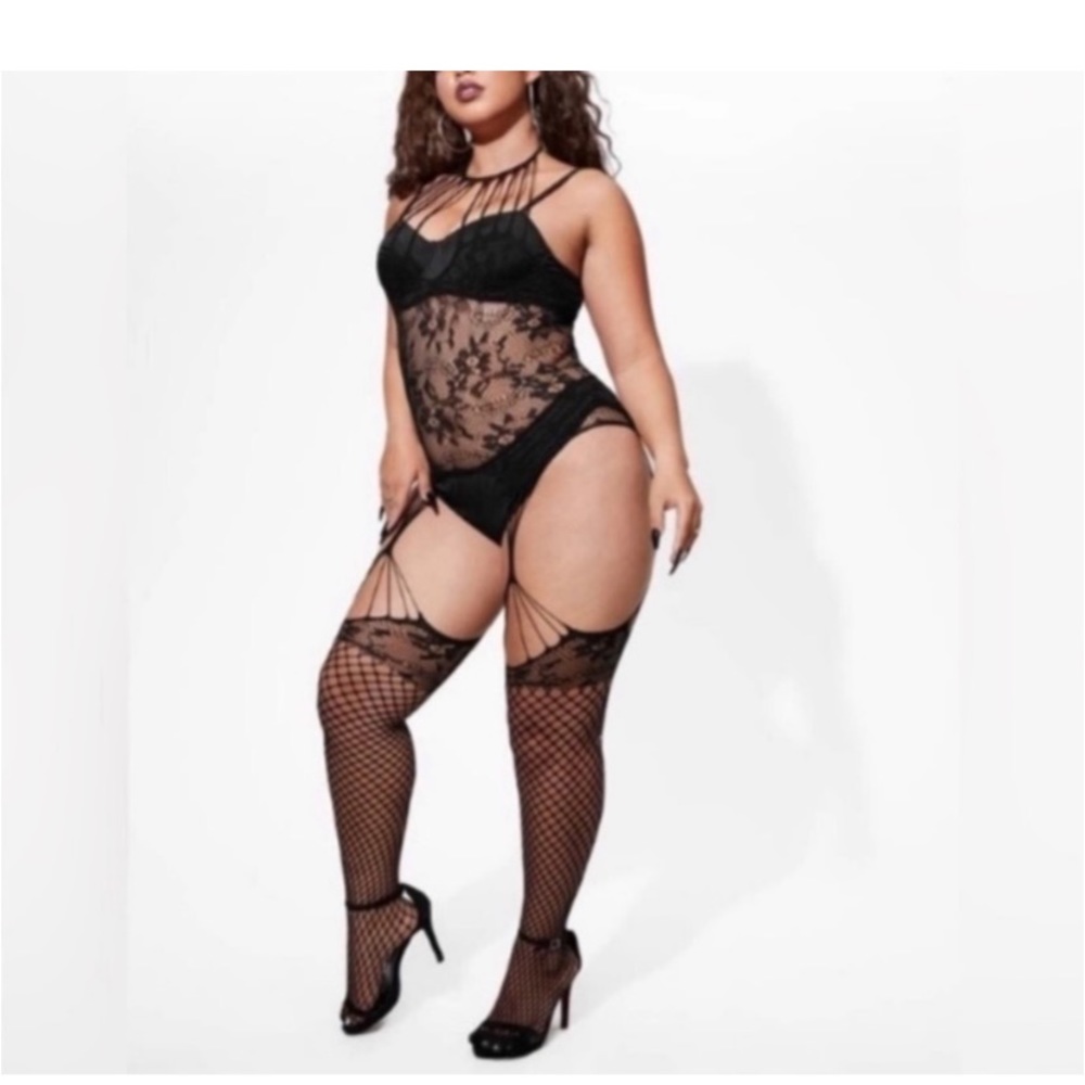 PLUS LINGERIE 2 PCS BUNDLE DEAL - Picture 9 of 9